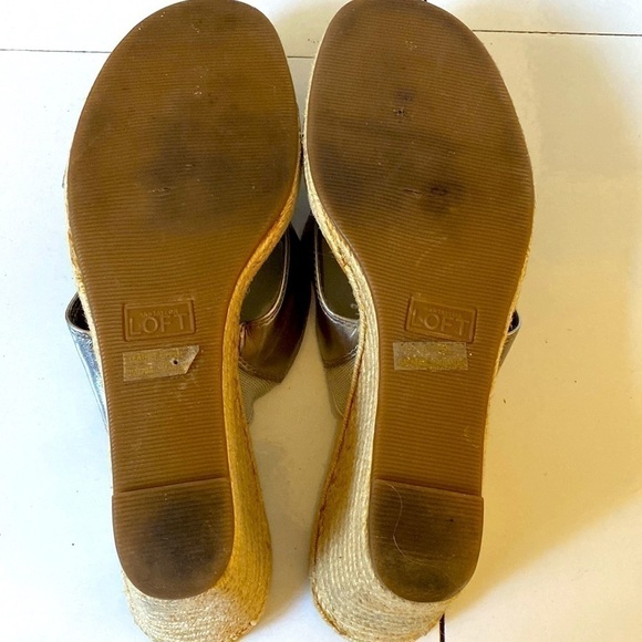 Ann Taylor Loft silver leather espadrille wedge sandals. Size 8. 3” heel. - Picture 7 of 7